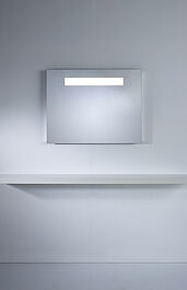 Spegel med LED belysning 900 x 700 mm