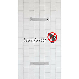Montera skåp & kommoder borrfritt med lim - inga hål i tätskiktet Montera skåp & kommoder borrfritt med lim - inga hål i tätskiktet