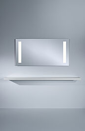 Spegel med LED belysning 1400 x 700 mm