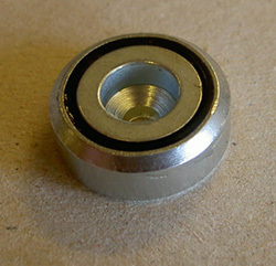 Magnet ø20*7 mm Järn förzinkad, 7 kg